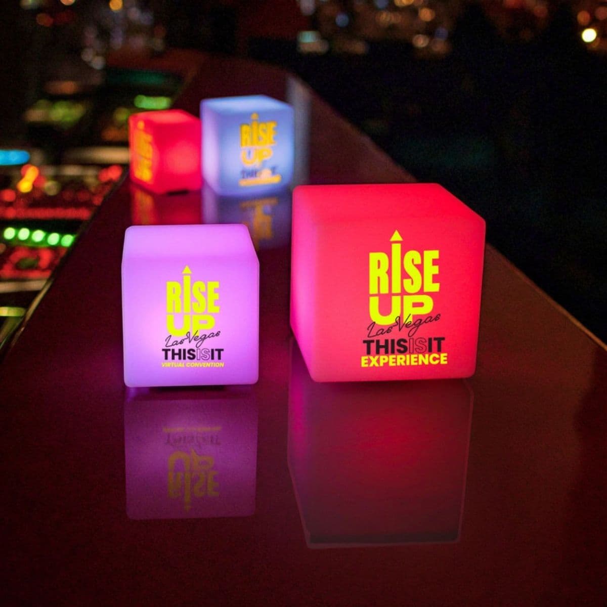 Light-Up LED Cube view 4