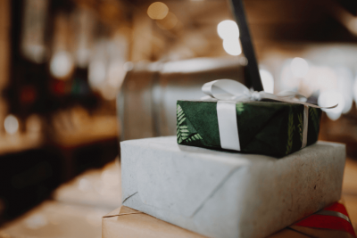 10 Best Corporate Gift Ideas for the Tech-savvy Professional