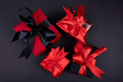 10 Outstanding corporate gift ideas to show appreciation and boost morale among employees