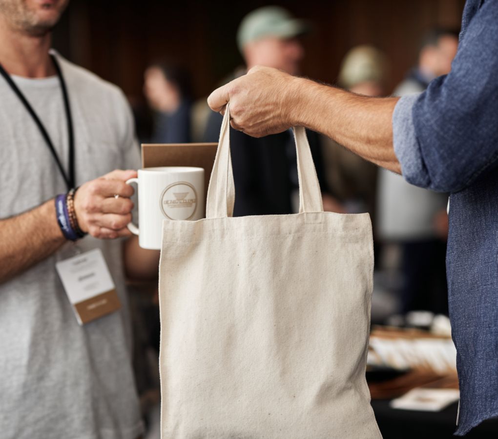 Top 20 Best and Latest Corporate Door Gift Ideas in Singapore
